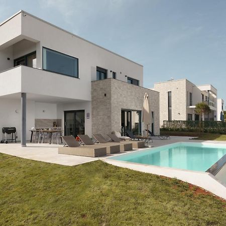 Sea View Villa Cala Royal Krnica Exterior foto